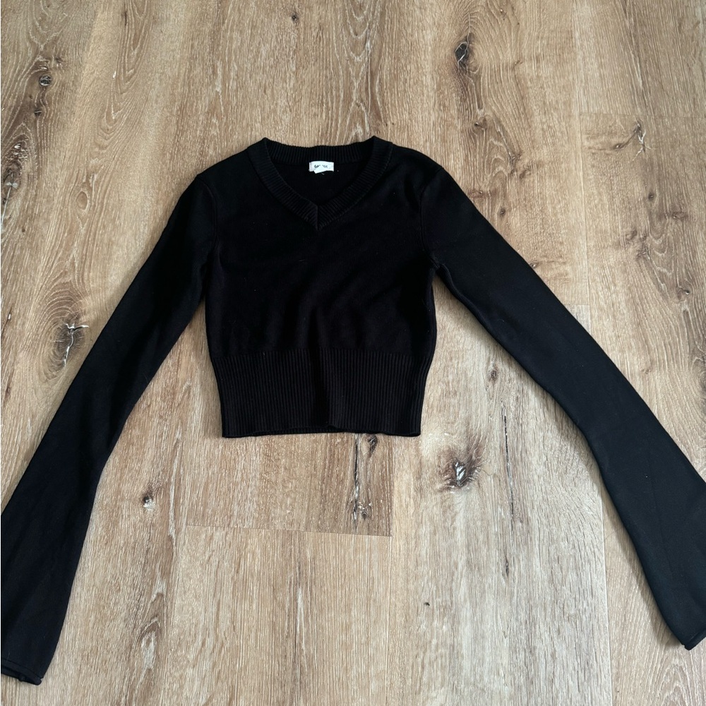Women’s Black Long Sleeve Crop sweater size XS from Garage Excellent condition